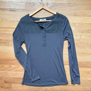 Gray 4-Button Ribbed Henley